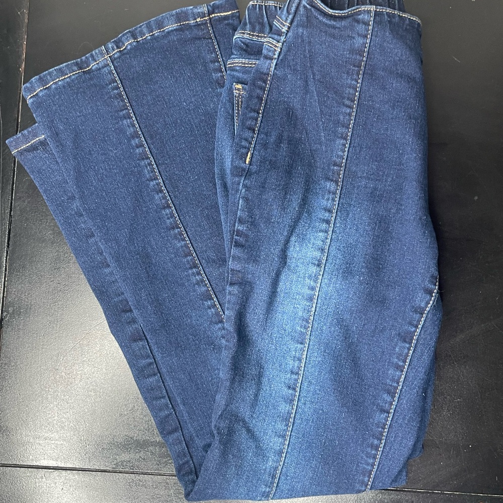 Girls 10 Flat front Flare  pull up Blue Jeans